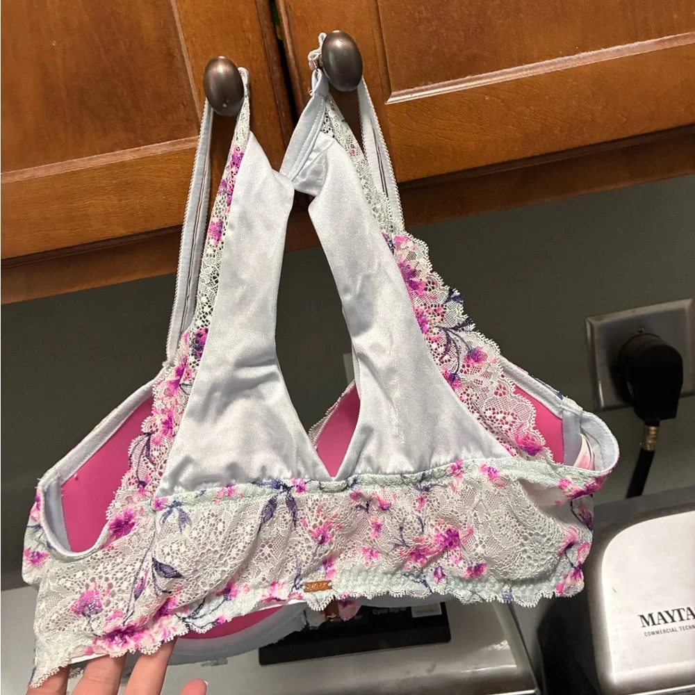 Victoria’s Secret 36DD Push Up Lace Floral Front Closure Bra - Picture 4 of 4
